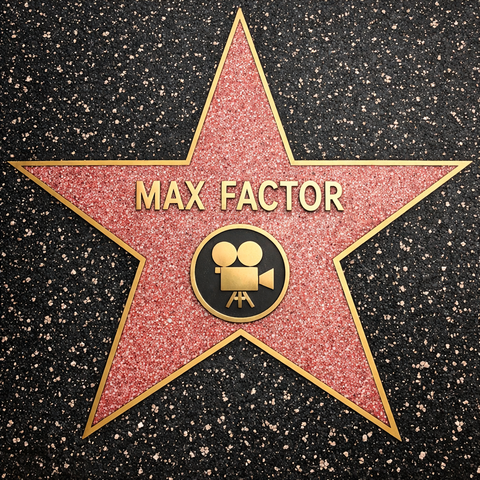 VIP Sip & Smokey Eye Experience